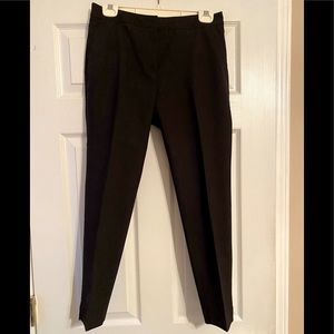 H&M ankle length pant. Size 6 Black